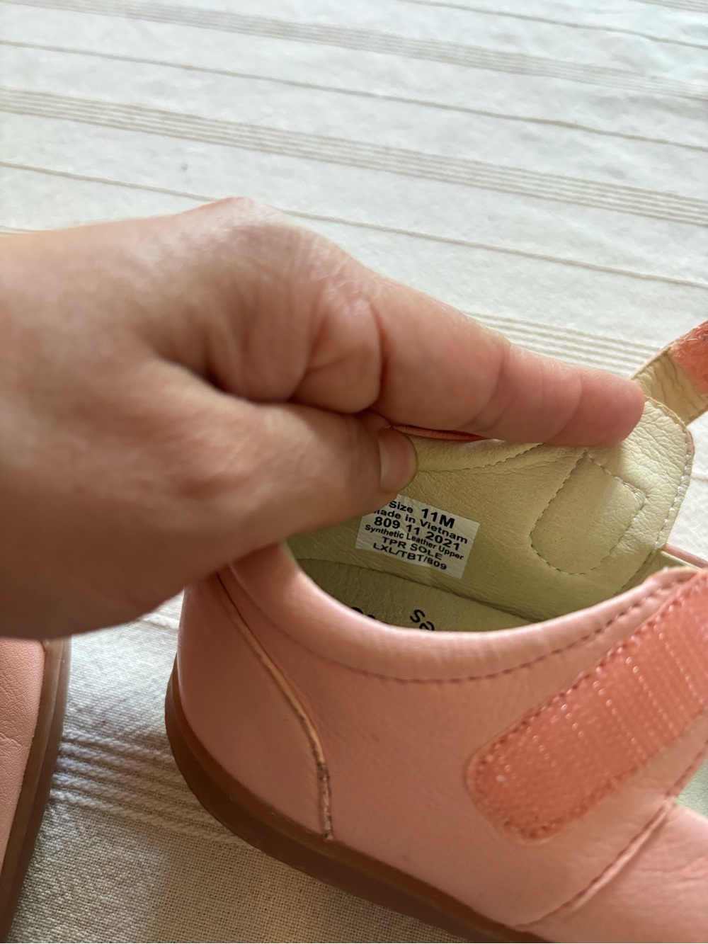 Girls Pink Mary Jane Shoes with Rainbow and Cloud Accent - Picture 5 of 6